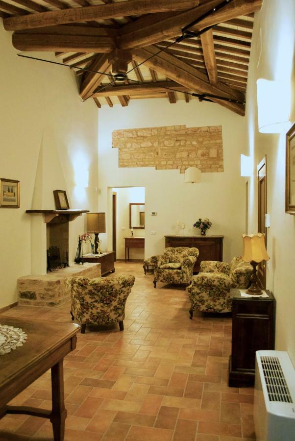 Villa Licinia Foligno Zewnętrze zdjęcie