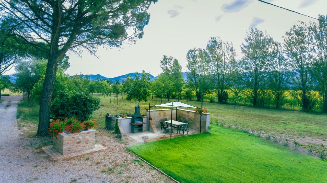 Villa Licinia Foligno Zewnętrze zdjęcie